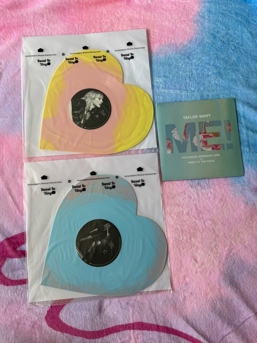 Taylor Swift: Lover Live From Paris (2025 pressing) + ME! 7" vinyls